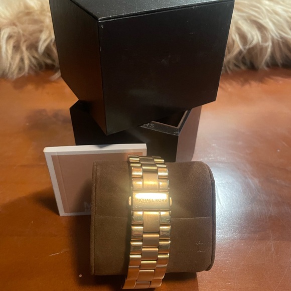 Michael Kors Rose Gold Chronograph Watch - Picture 6 of 7